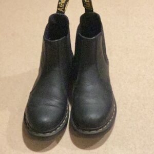 Doc Marten Chelsea Boots